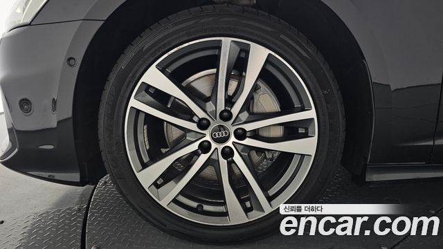 Audi A6 45 TFSI Premium