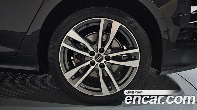 Audi A6 45 TFSI Premium