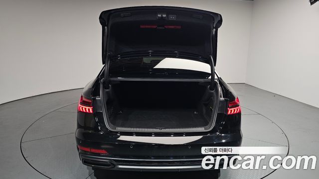 Audi A6 45 TFSI Premium
