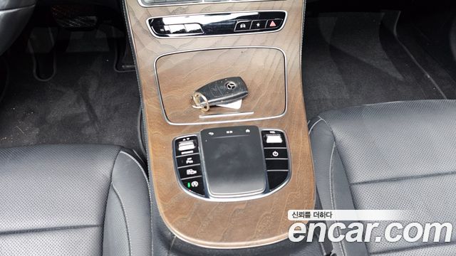 Mercedes-Benz E-Class E250 Exclusive
