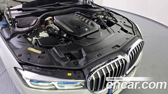 BMW 7-Series 730d xDrive M Sport
