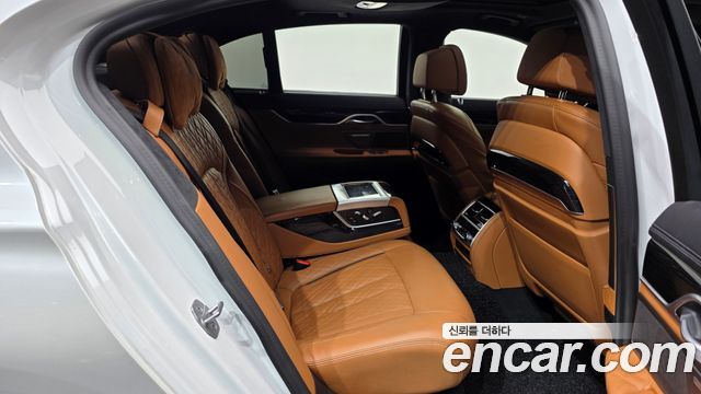 BMW 7-Series 730d xDrive M Sport