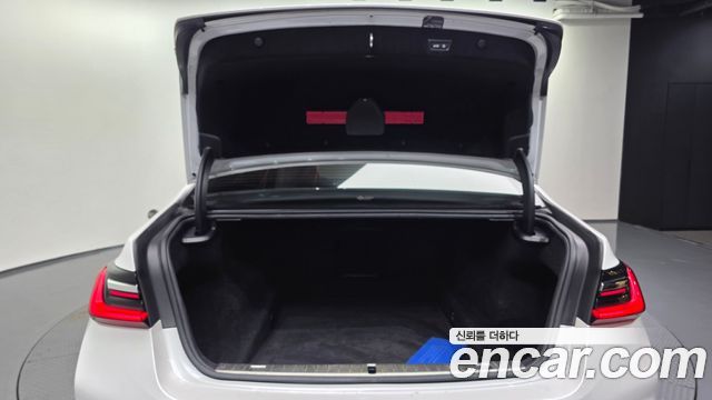 BMW 7-Series 730d xDrive M Sport