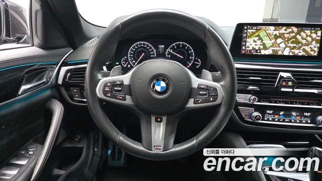 BMW 5-Series 530i M Sport Package Plus