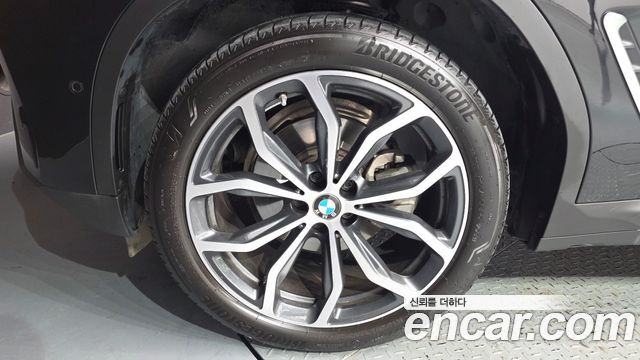 BMW X4 xDrive20i xLine