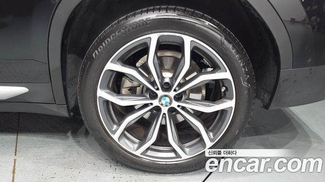 BMW X4 xDrive20i xLine