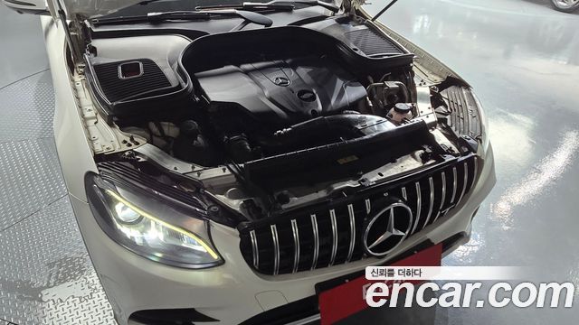 Mercedes-Benz GLC-Class GLC220 d 4MATIC Premium Coupe
