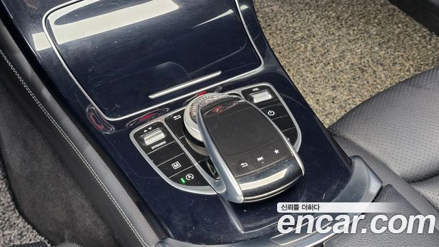Mercedes-Benz GLC-Class GLC220 d 4MATIC Premium Coupe