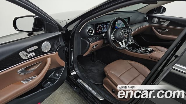 Mercedes-Benz E-Class E300 Avantgarde