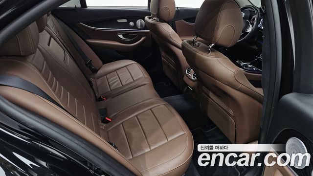 Mercedes-Benz E-Class E300 Avantgarde