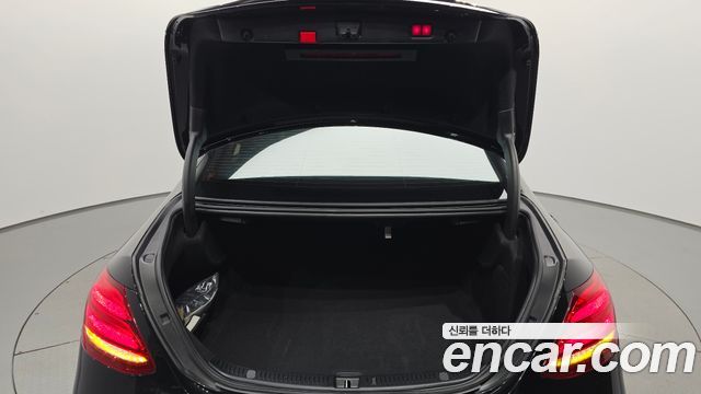 Mercedes-Benz E-Class E300 Avantgarde