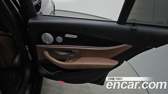 Mercedes-Benz E-Class E300 Avantgarde