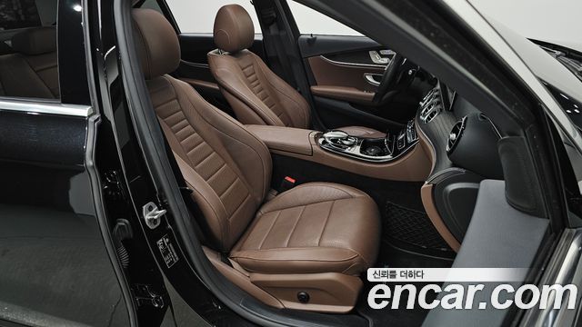 Mercedes-Benz E-Class E300 Avantgarde