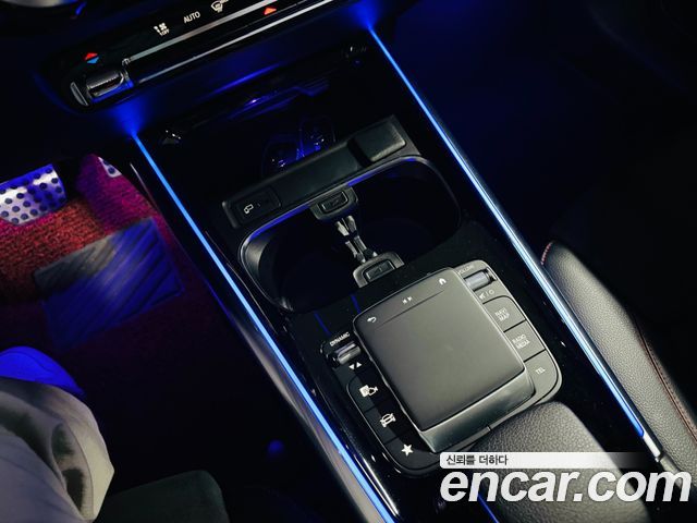Mercedes-Benz GLA-Class GLA250 4MATIC