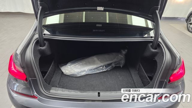 BMW 3-Series 320i M Sport
