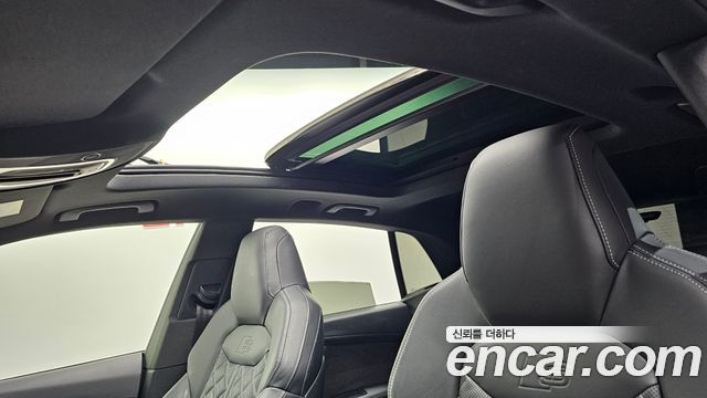 Audi Q8 55 TFSI Quattro Premium