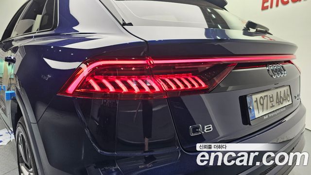 Audi Q8 55 TFSI Quattro Premium