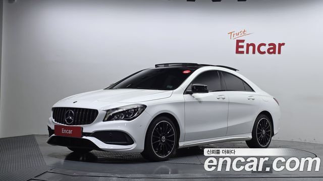 Mercedes-Benz CLA-Class CLA250 4MATIC AMG Line