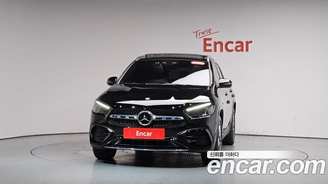 Mercedes-Benz GLA-Class GLA250 4MATIC