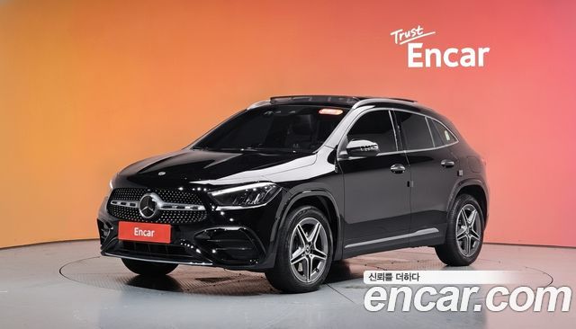 Mercedes-Benz GLA-Class GLA250 4MATIC