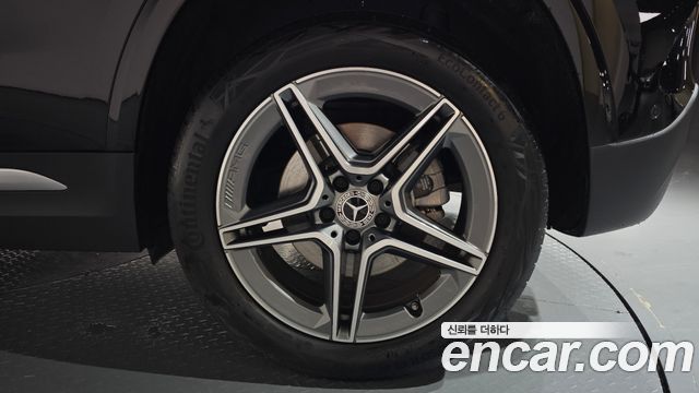 Mercedes-Benz GLA-Class GLA250 4MATIC