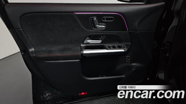 Mercedes-Benz GLA-Class GLA250 4MATIC