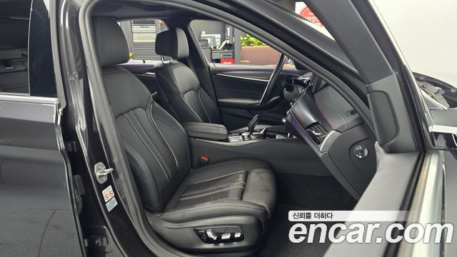 BMW 5-Series 520i M Sport