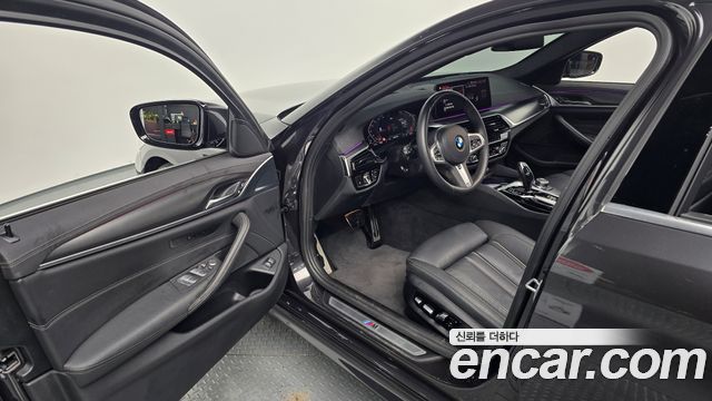 BMW 5-Series 520i M Sport