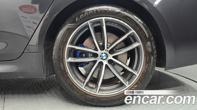 BMW 5-Series 520i M Sport