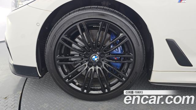 BMW 5-Series 540i xDrive M Sport Plus