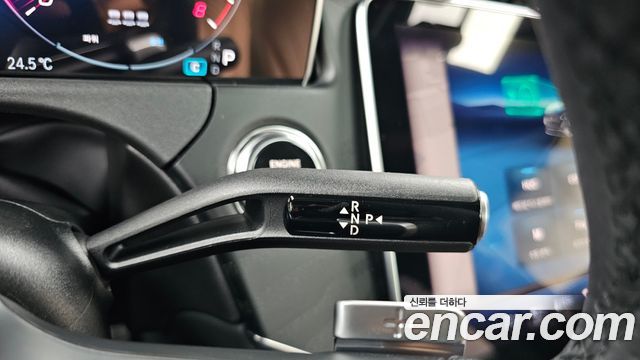 Mercedes-Benz E-Class E200 AMG Line