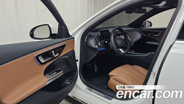 Mercedes-Benz E-Class E200 AMG Line