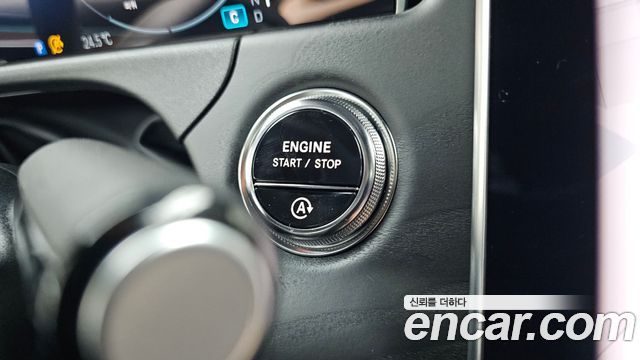 Mercedes-Benz E-Class E200 AMG Line