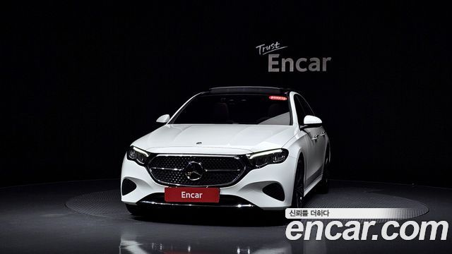 Mercedes-Benz E-Class E200 Avantgarde