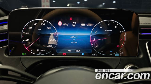 Mercedes-Benz E-Class E200 Avantgarde