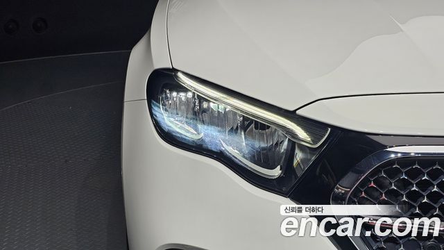 Mercedes-Benz E-Class E200 Avantgarde
