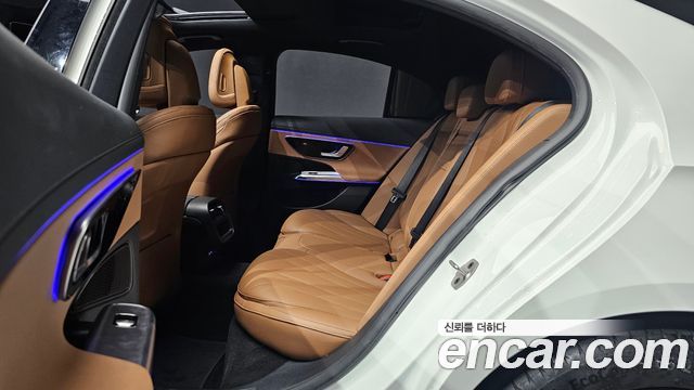 Mercedes-Benz E-Class E200 Avantgarde