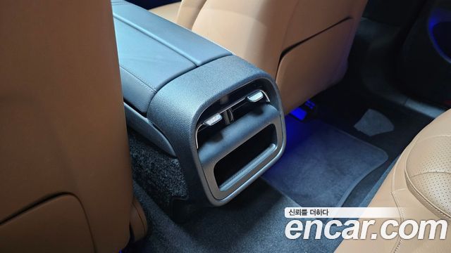Mercedes-Benz E-Class E200 Avantgarde