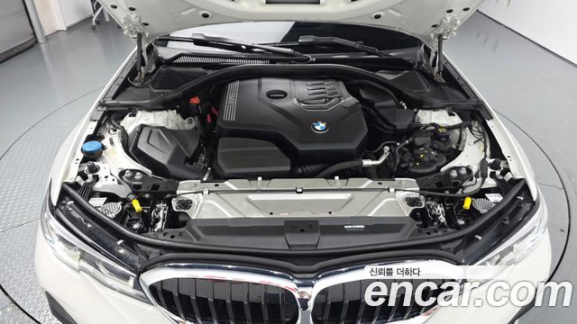 BMW 3-Series 320i M Sport
