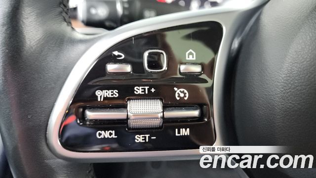 Mercedes-Benz E-Class E300 Exclusive