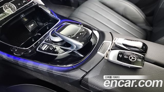 Mercedes-Benz E-Class E300 Exclusive
