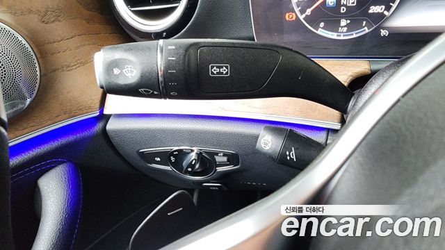 Mercedes-Benz E-Class E300 Exclusive