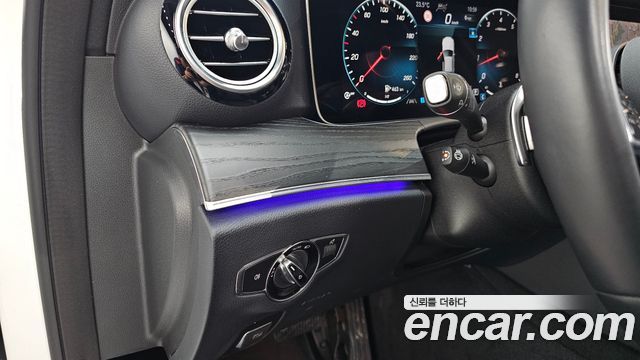 Mercedes-Benz E-Class E250 Avantgarde