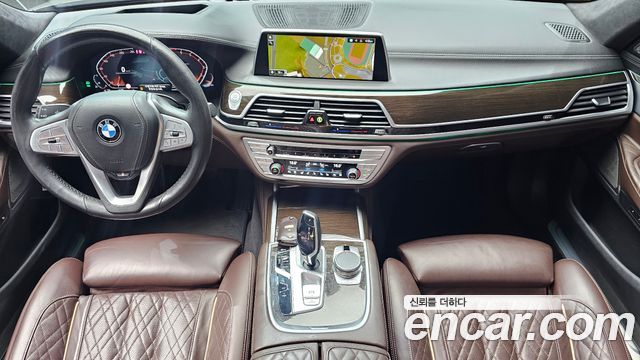 BMW 7-Series 740Li xDrive Design Pure Excellence