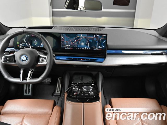 BMW 5-Series 530e M Sport
