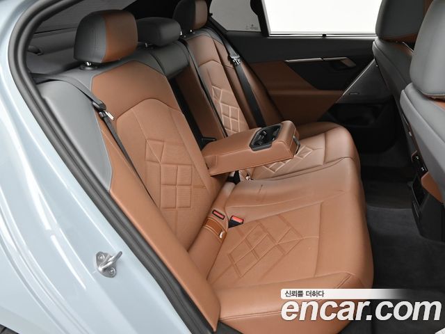 BMW 5-Series 530e M Sport