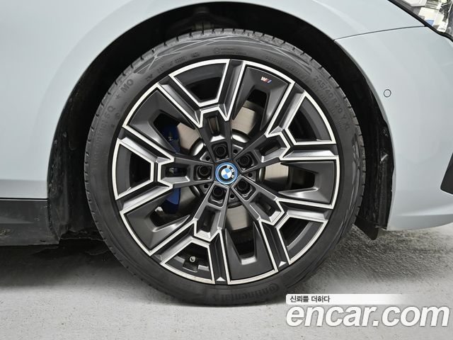 BMW 5-Series 530e M Sport