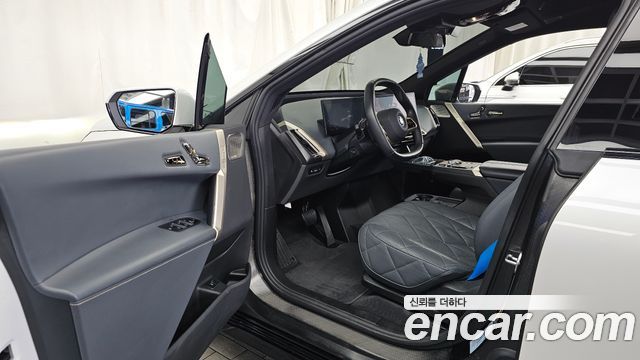 BMW iX xDrive50 Sports Plus