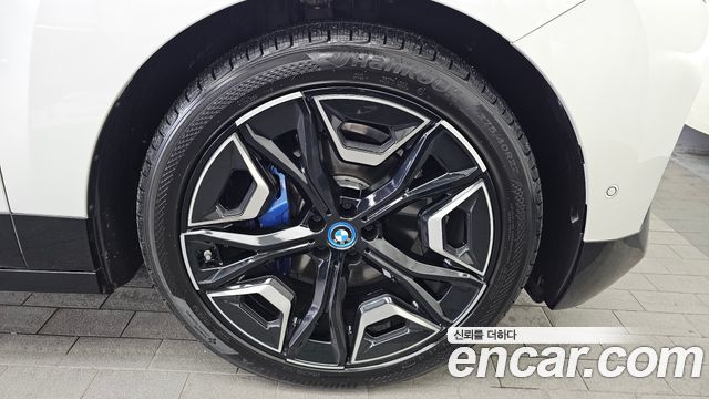 BMW iX xDrive50 Sports Plus