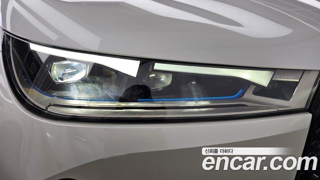 BMW iX xDrive50 Sports Plus